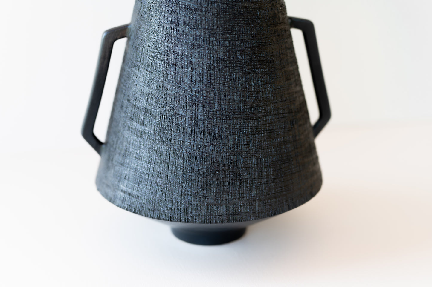 Vase en céramique | Basalte