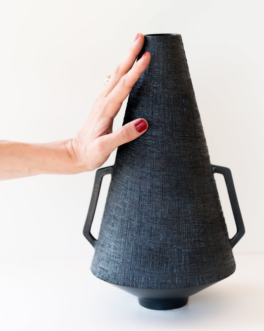 Vase en céramique | Basalte
